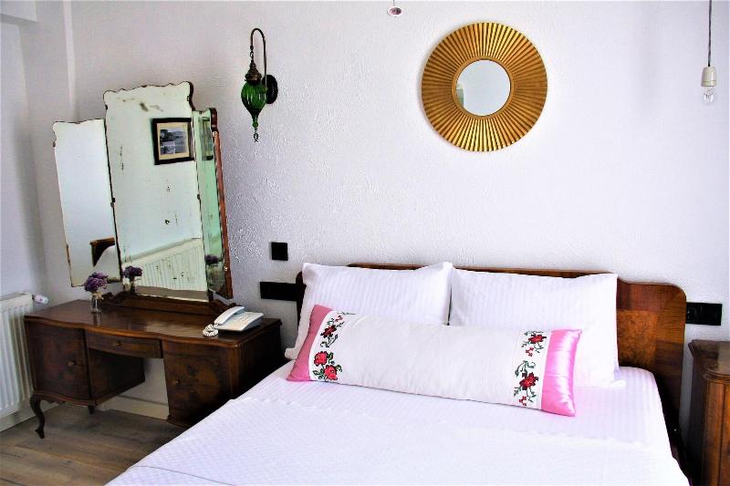 Foca 1887 Otel image