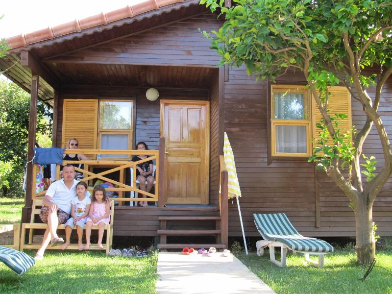Baris Pension & Bungalows image