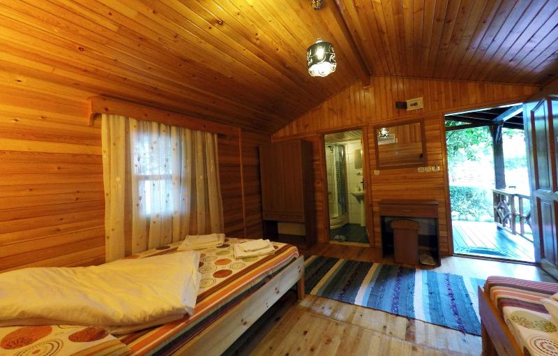 Baris Pension & Bungalows image