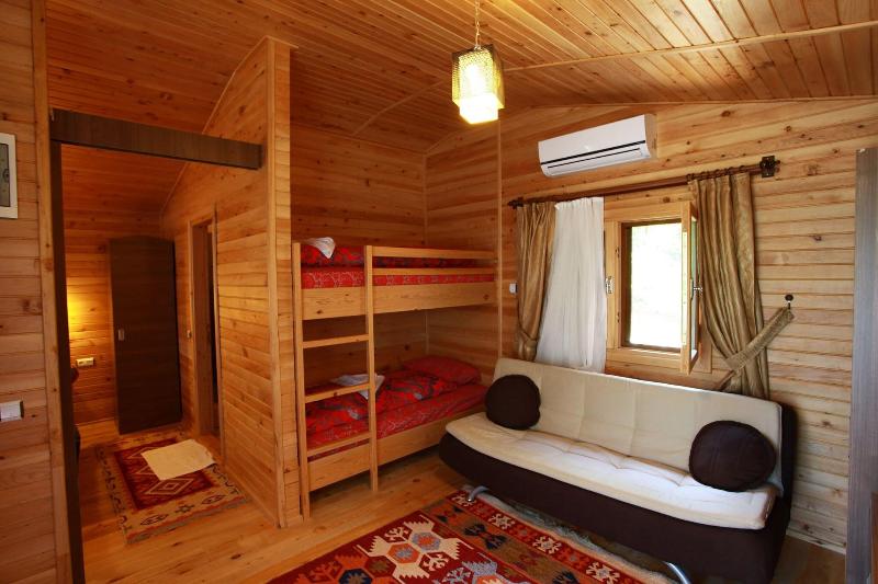 Baris Pension & Bungalows image