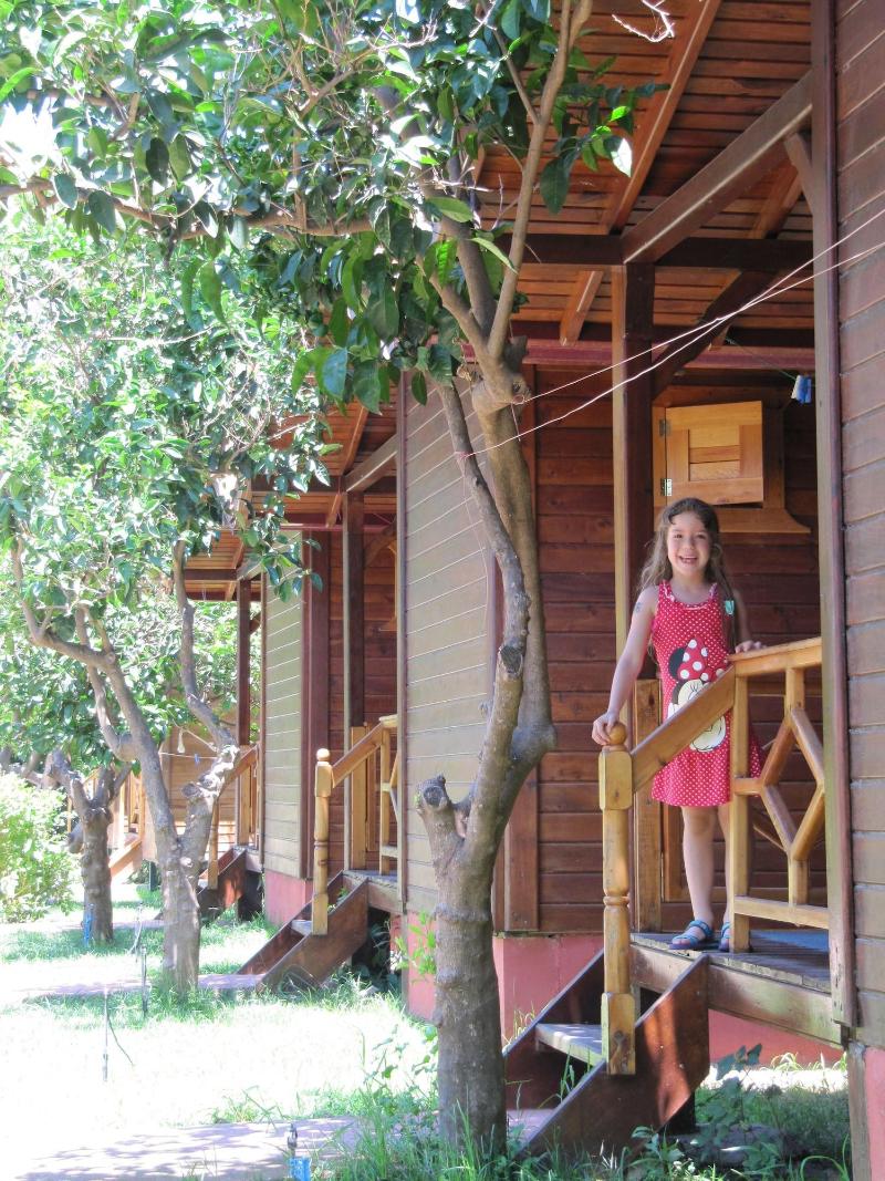 Baris Pension & Bungalows image