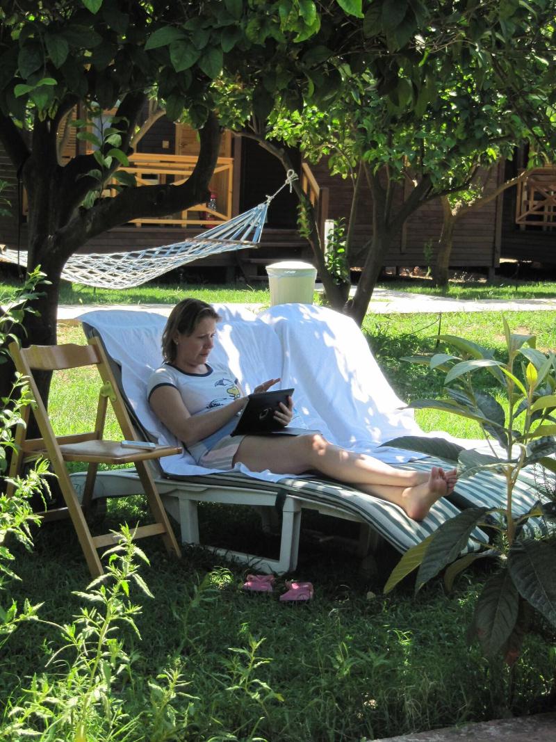 Baris Pension & Bungalows image