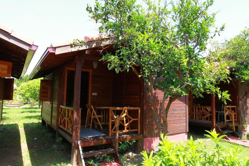 Baris Pension & Bungalows image