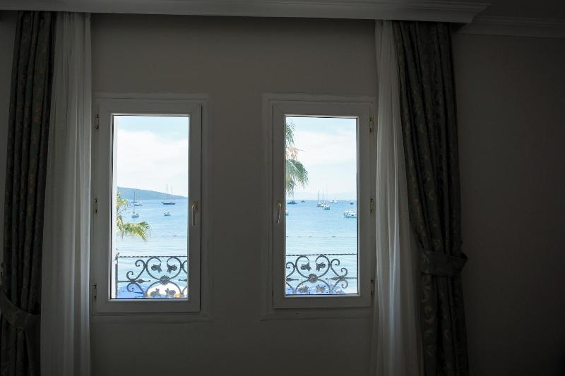 Artemis Hotel Bodrum image