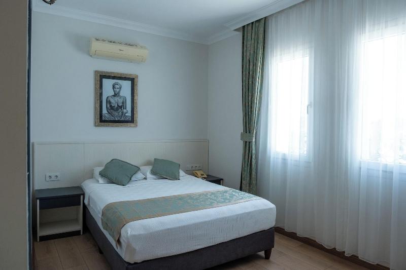 Artemis Hotel Bodrum image