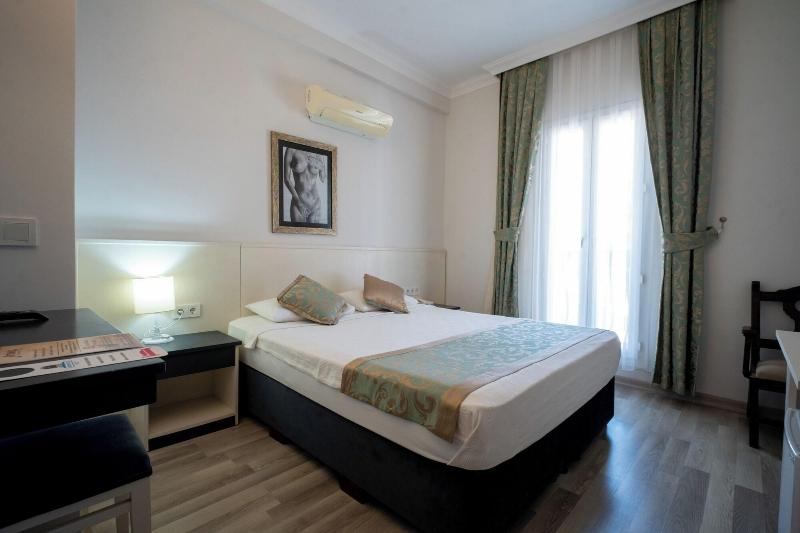 Artemis Hotel Bodrum image