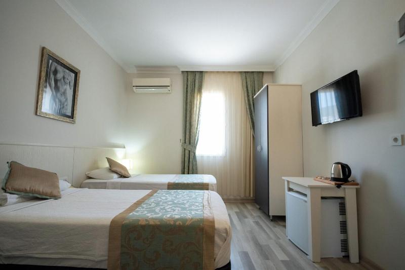 Artemis Hotel Bodrum image