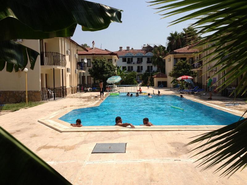 Kilim Apart Hotel image
