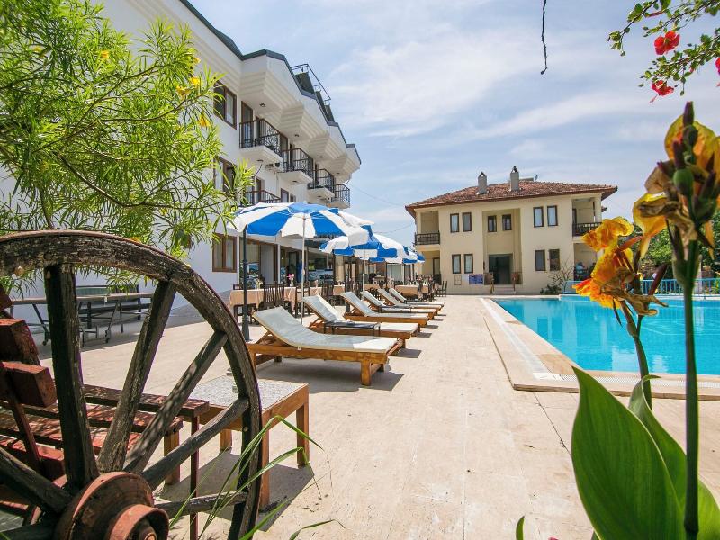 Kilim Apart Hotel image