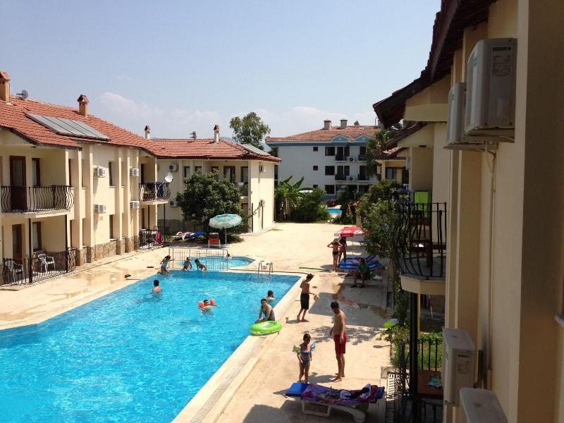 Kilim Apart Hotel image
