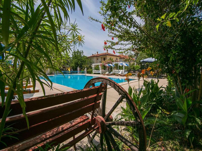 Kilim Apart Hotel image