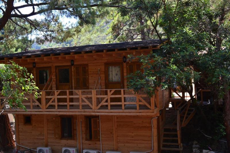 Chakra Beach Kabak