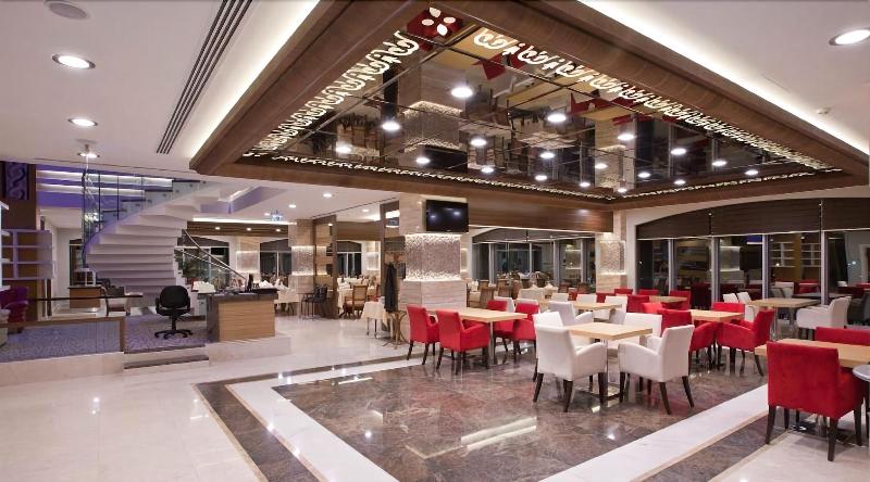Fourway Hotel SPA & Restaurant