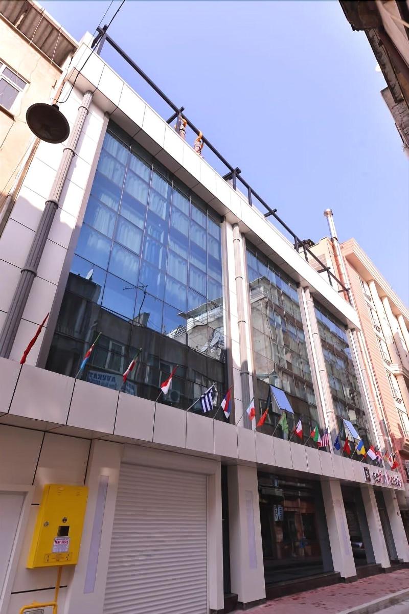 Sahin Hotel 2 — exterior view