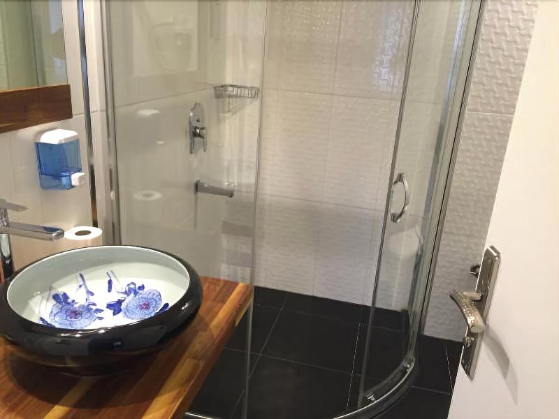 Sahin Hotel 2 image