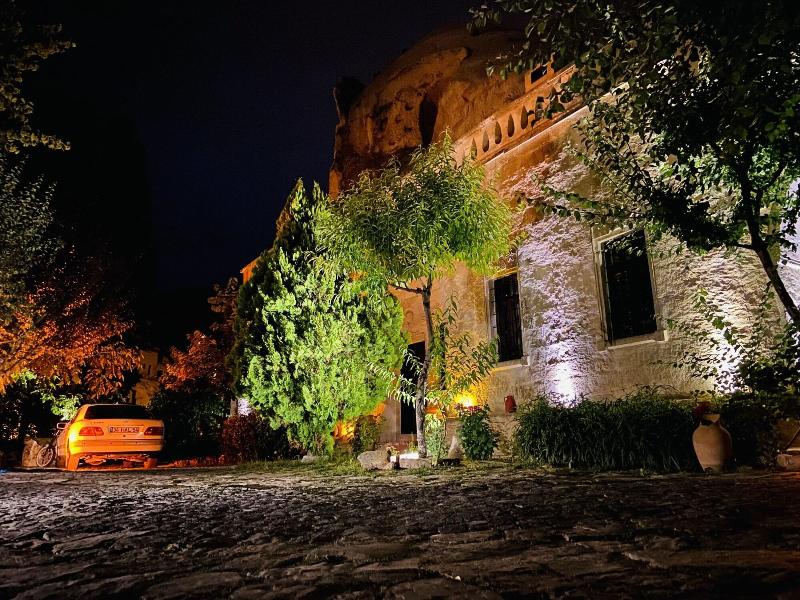 The Village Cave Hotel