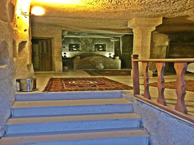 Antique Terrace Suites image