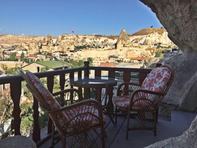 Antique Terrace Suites image