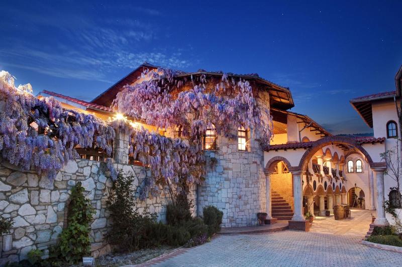 Vinifera Hotel Yedi Bilgeler Vineyards image