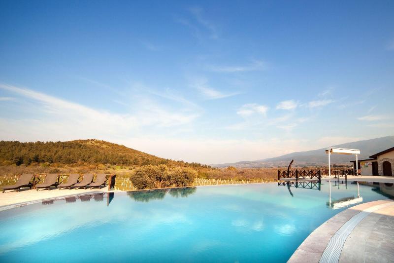 Vinifera Hotel Yedi Bilgeler Vineyards image