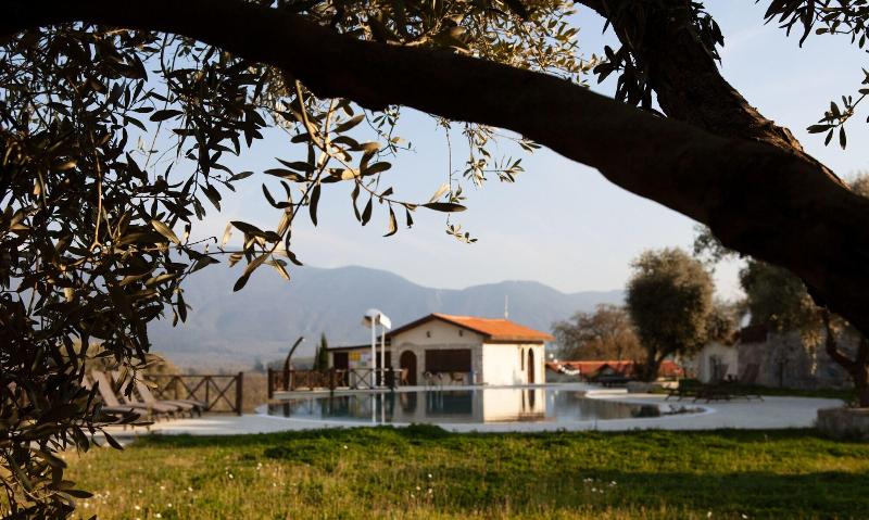 Vinifera Hotel Yedi Bilgeler Vineyards image
