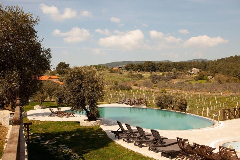 Vinifera Hotel Yedi Bilgeler Vineyards image