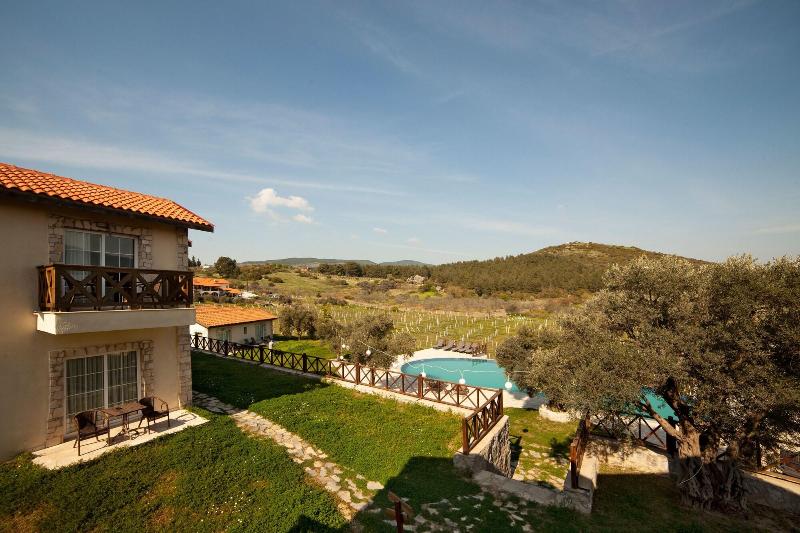 Vinifera Hotel Yedi Bilgeler Vineyards image