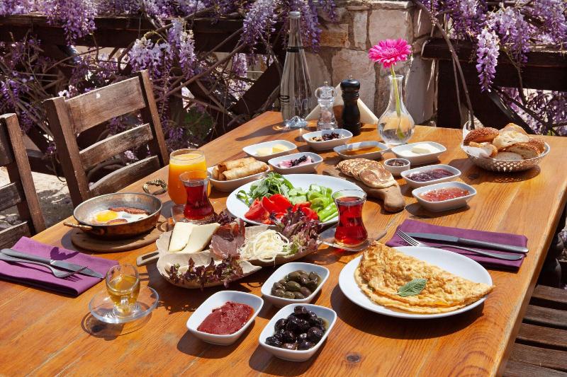 Vinifera Hotel Yedi Bilgeler Vineyards image