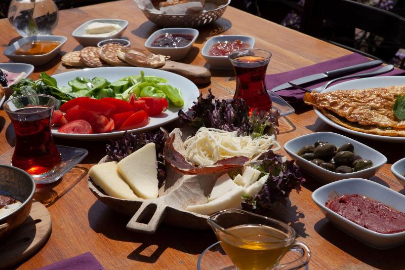 Vinifera Hotel Yedi Bilgeler Vineyards image