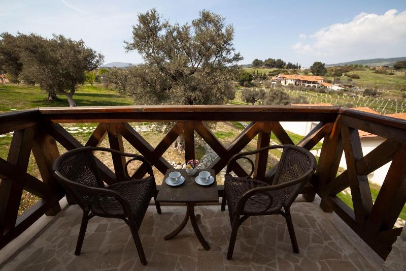 Vinifera Hotel Yedi Bilgeler Vineyards image