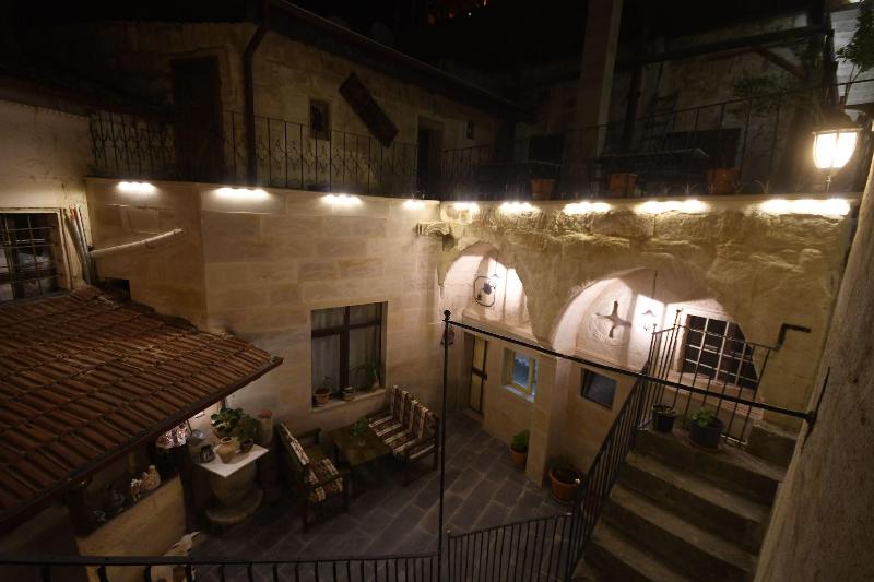 Rose Nest Cave Otel