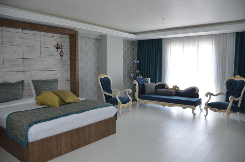 Keykavus Hotel image