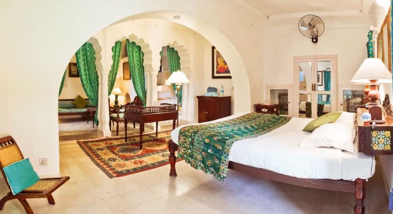 Neemrana Fort-Palace image