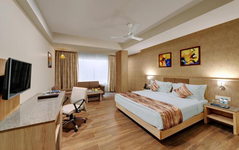 Anaya Beacon Hotel image