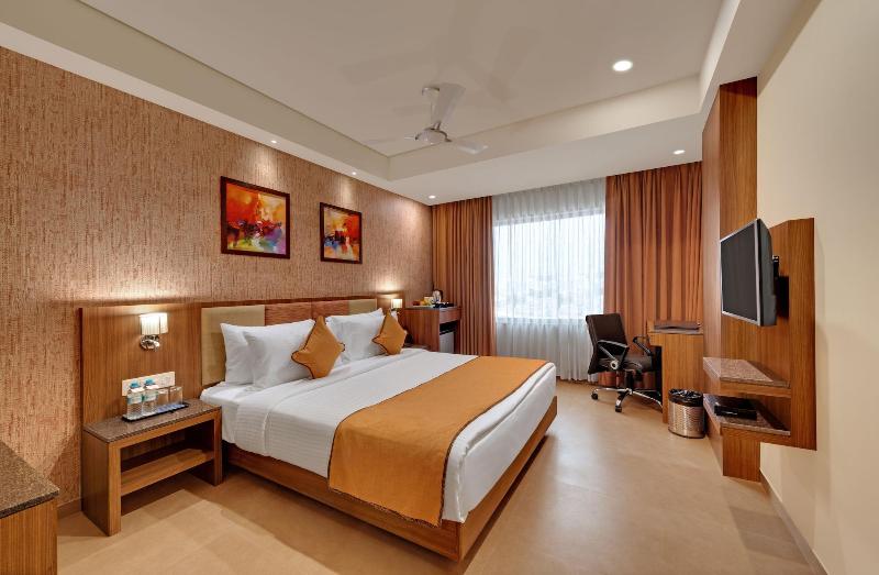 Anaya Beacon Hotel image