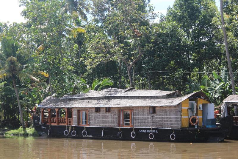 Backwater Retreat - Honeymoon House image