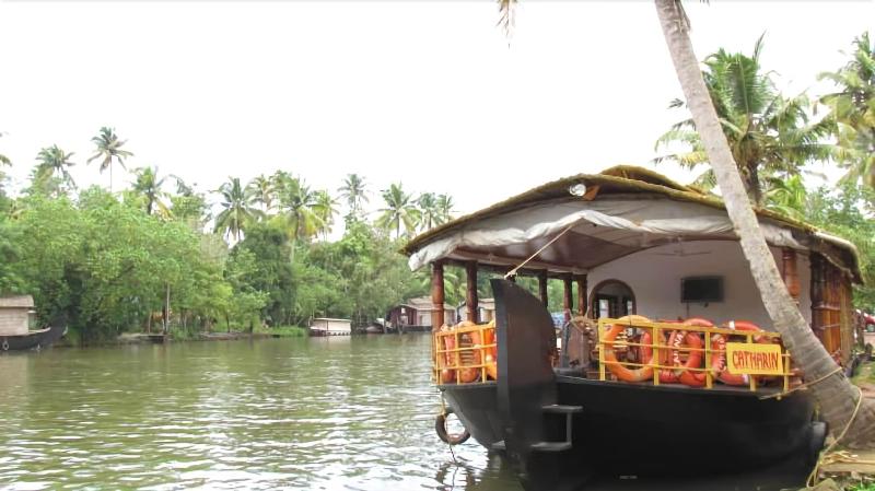 Backwater Retreat - Honeymoon House image