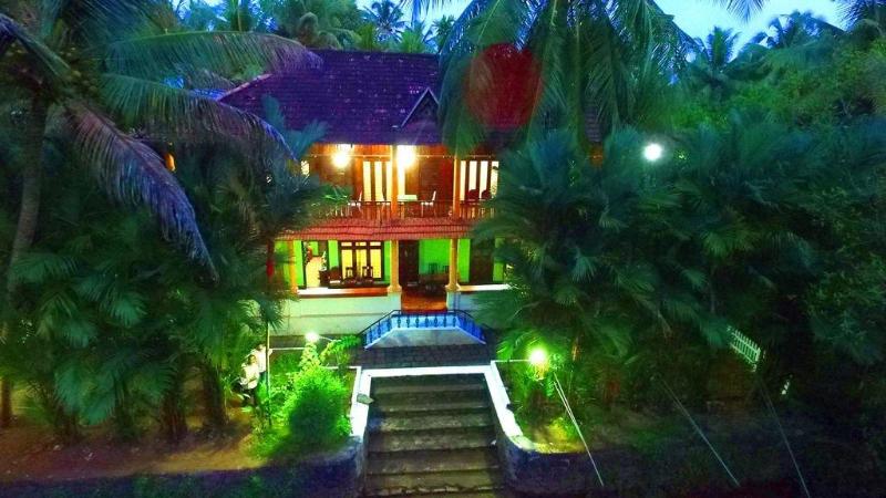 Backwater Retreat - Honeymoon House image