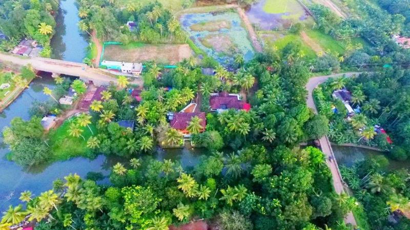 Backwater Retreat - Honeymoon House image