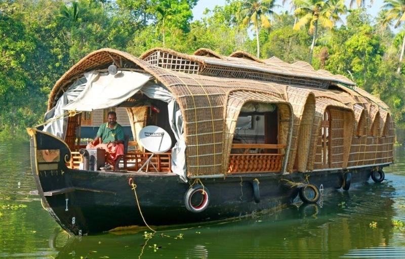 Backwater Retreat - Honeymoon House image