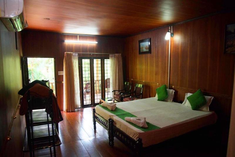 Backwater Retreat - Honeymoon House image