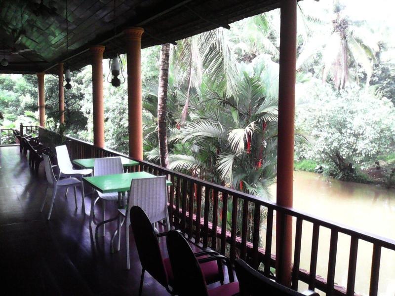 Backwater Retreat - Honeymoon House image