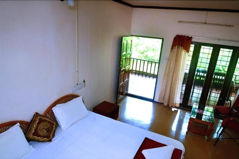 Backwater Retreat - Honeymoon House image