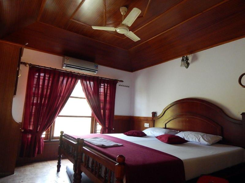 Backwater Retreat - Honeymoon House image