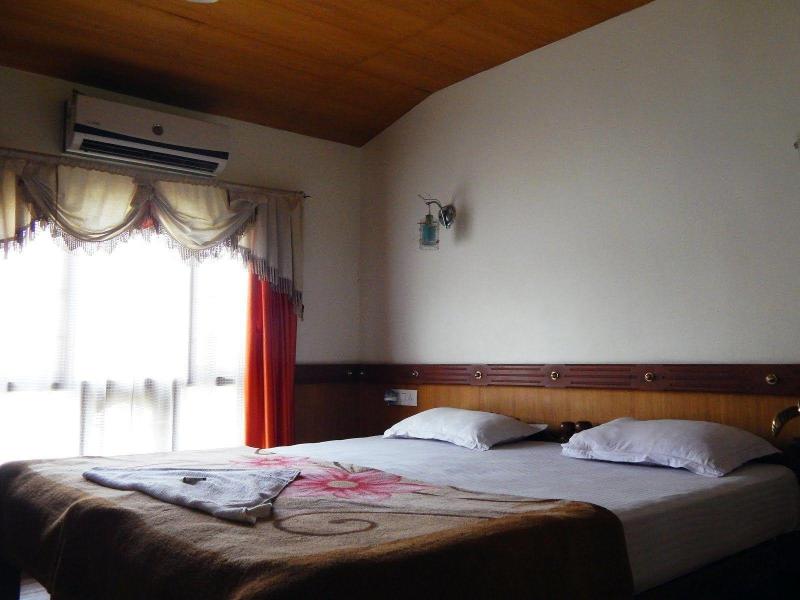 Backwater Retreat - Honeymoon House image