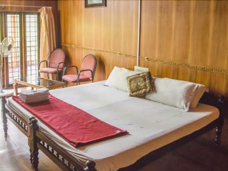 Backwater Retreat - Honeymoon House image