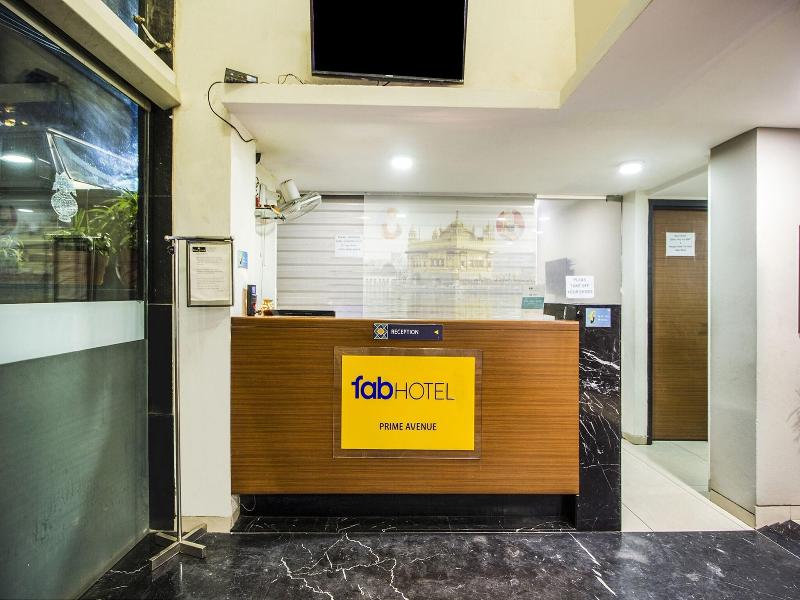 Fabhotel Prime Avenue — view