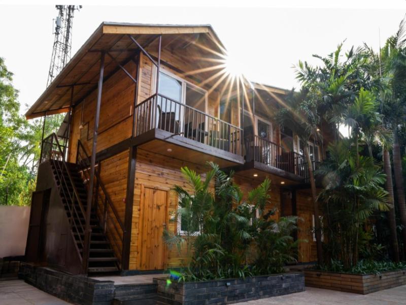 SinQ Party Hotel, Candolim- No Male Stags Allowed image