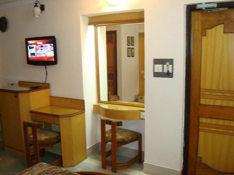 Saraswati Retreat image
