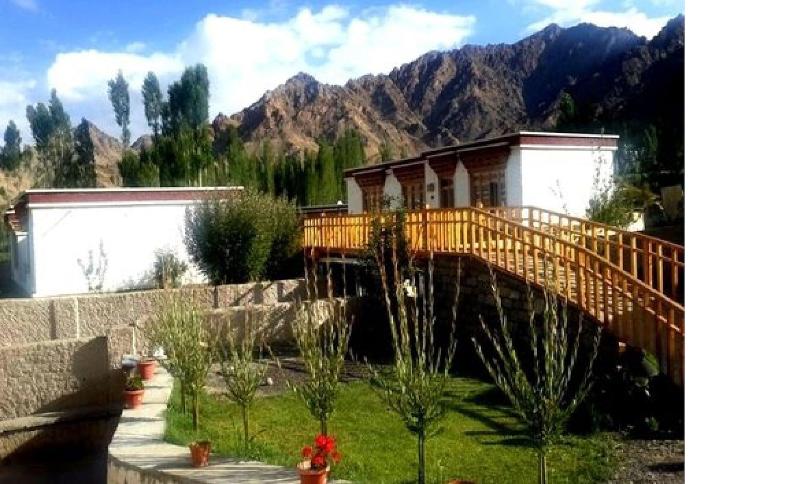 Saboo Resorts image